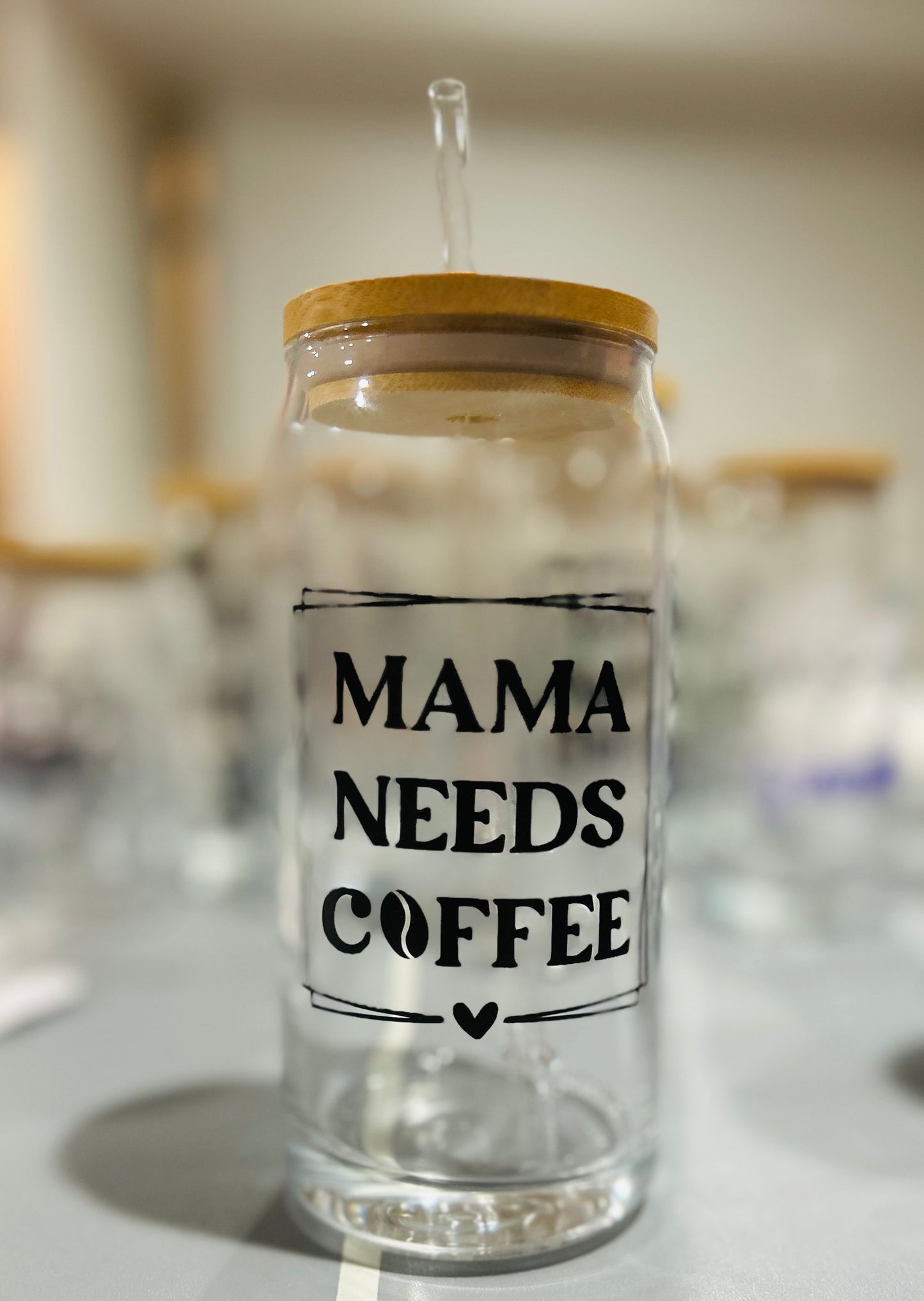 Mama Needs Coffee – 20 oz Glass Tumbler with Bamboo Lid & Straw