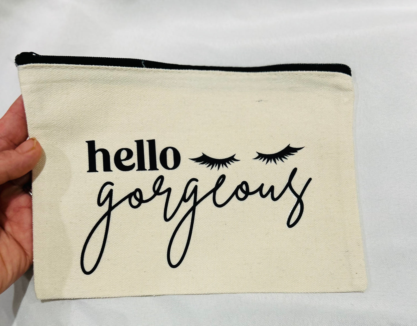 8x5 Canvas Makeup Bag β "Hello Gorgeous" with Eyelash Design πποΈ