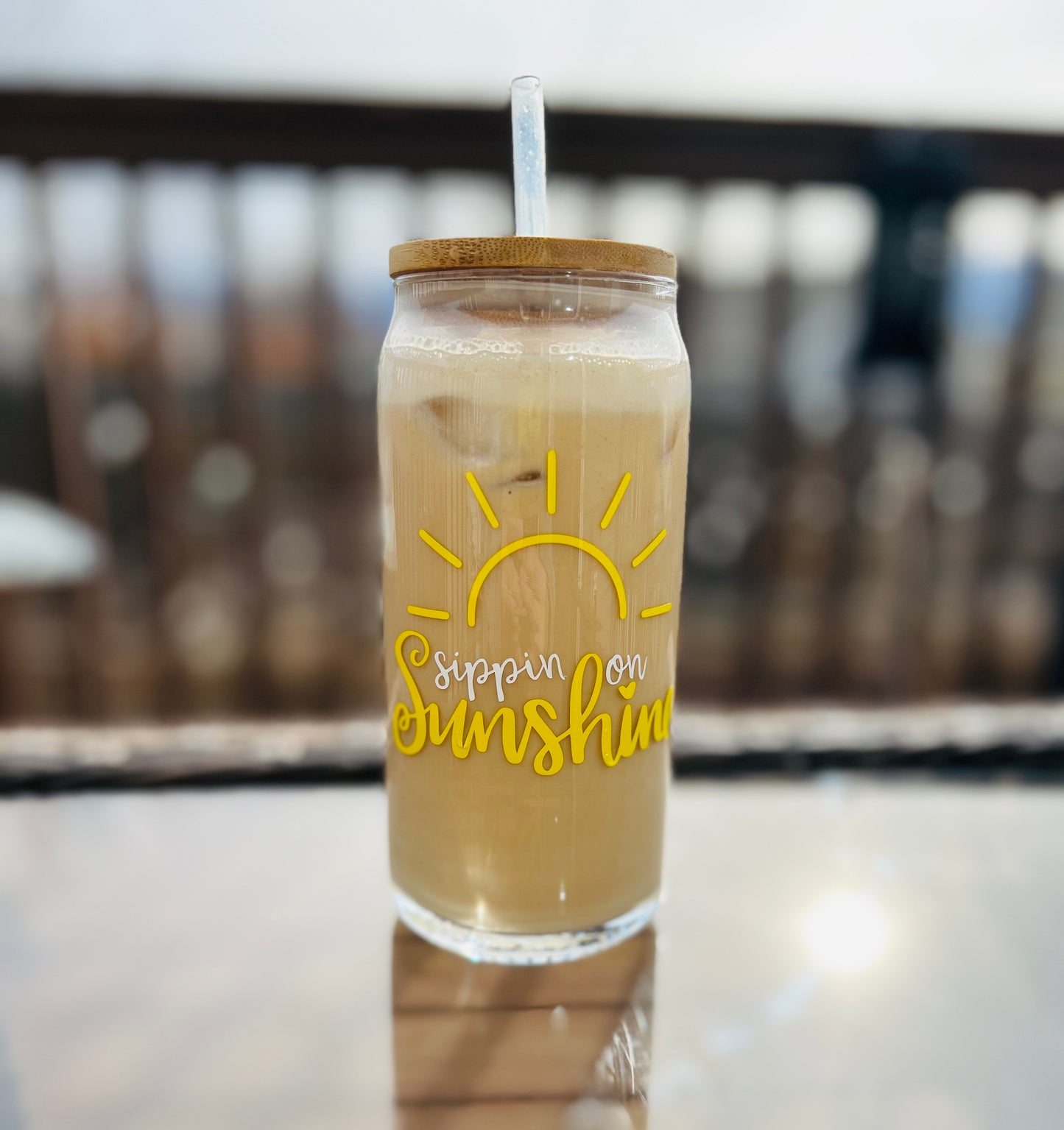 20oz Glass Tumbler with Bamboo Lid – "Sippin' on Sunshine" Design ☀️✨