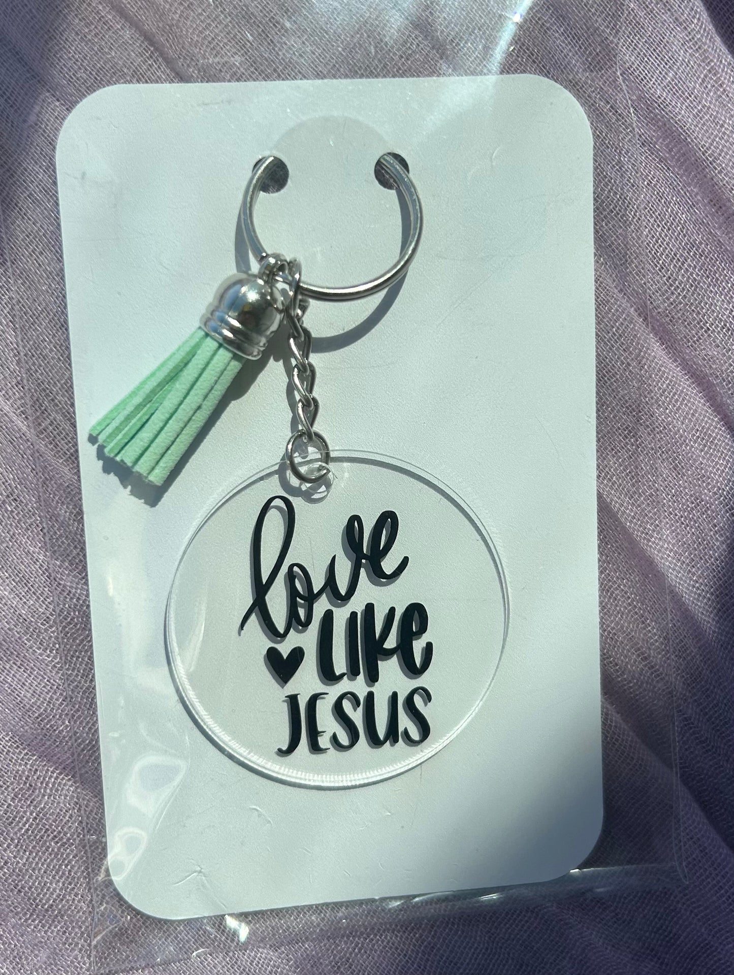 Love Like Jesus Keychain – A Daily Reminder of Faith &amp; Kindness!